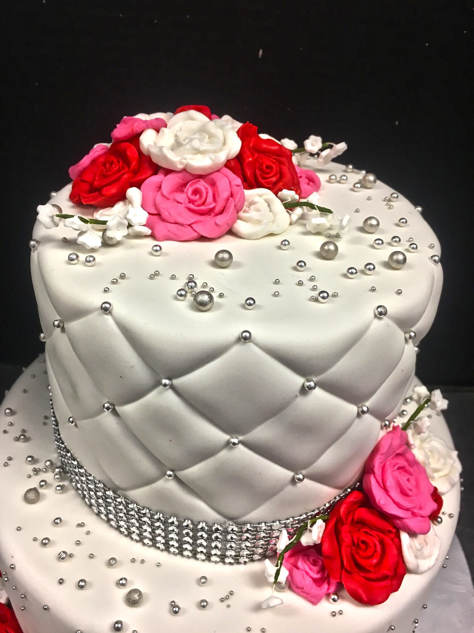 Ladies Birthdays – Sugar Buzz Cakes